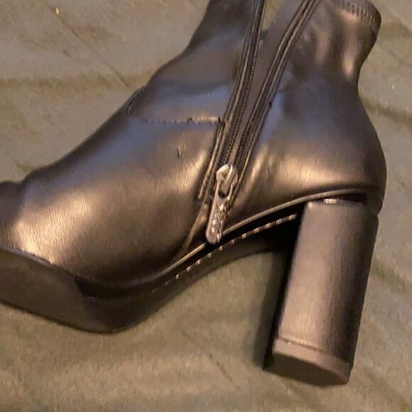 Franco Sarto black leather boots - Picture 5 of 10